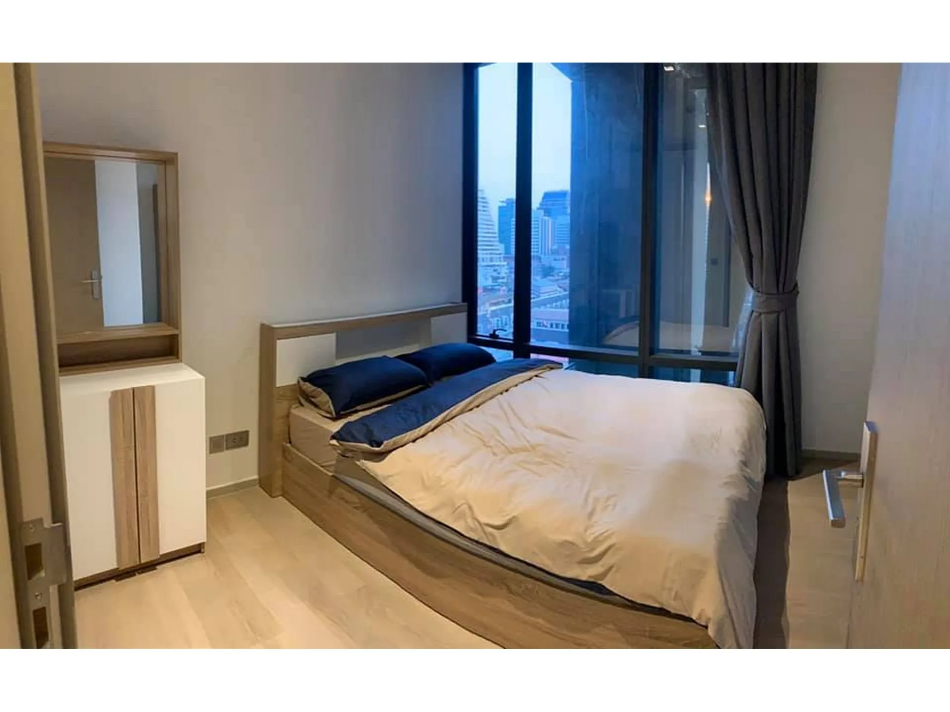 Property photos for Ashton Silom