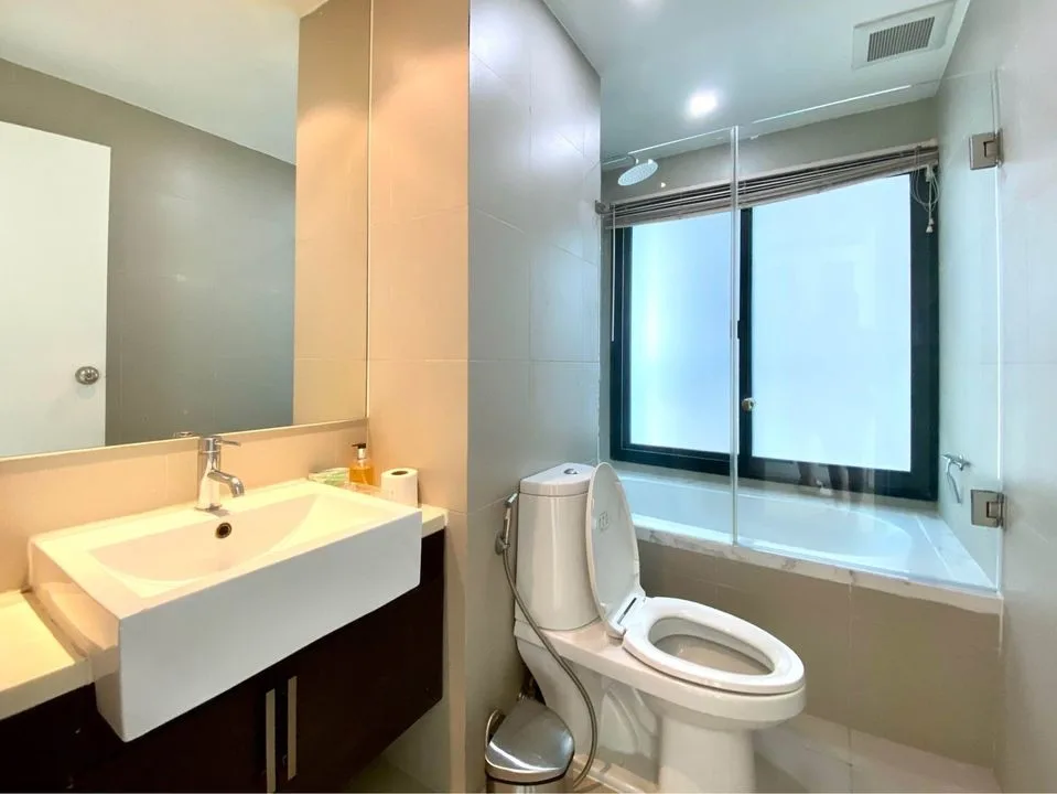 Property photos for Noble Remix
