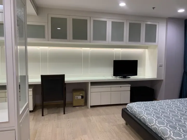 Property photos for Noble Remix