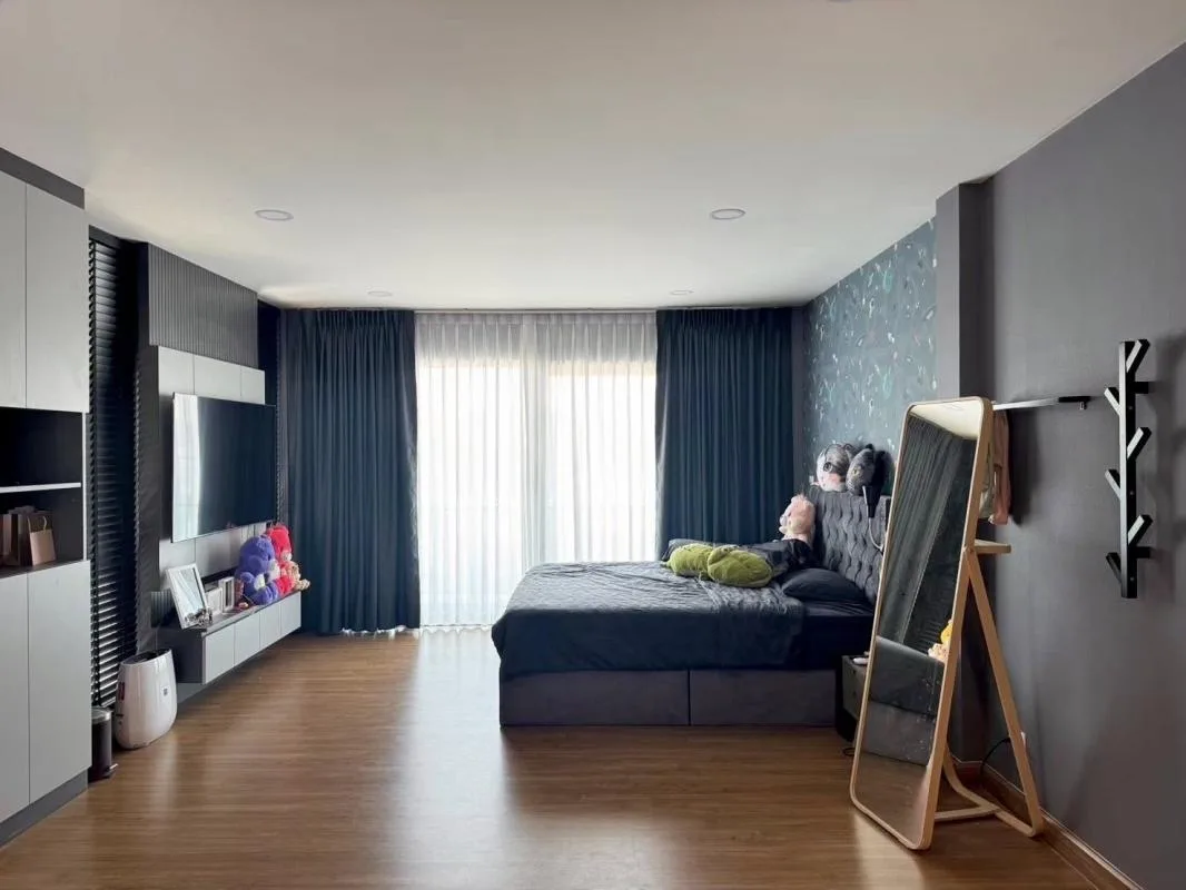 Property photos for Centro Bangna - Km.7
