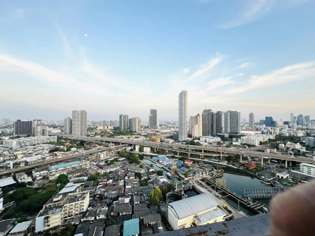Property photos for Aspire Sukhumvit 48