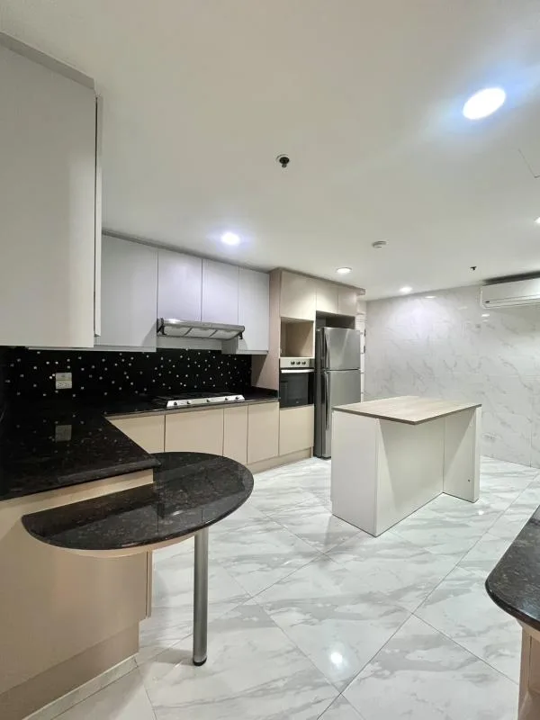 Property photos for G.p. Grande Tower
