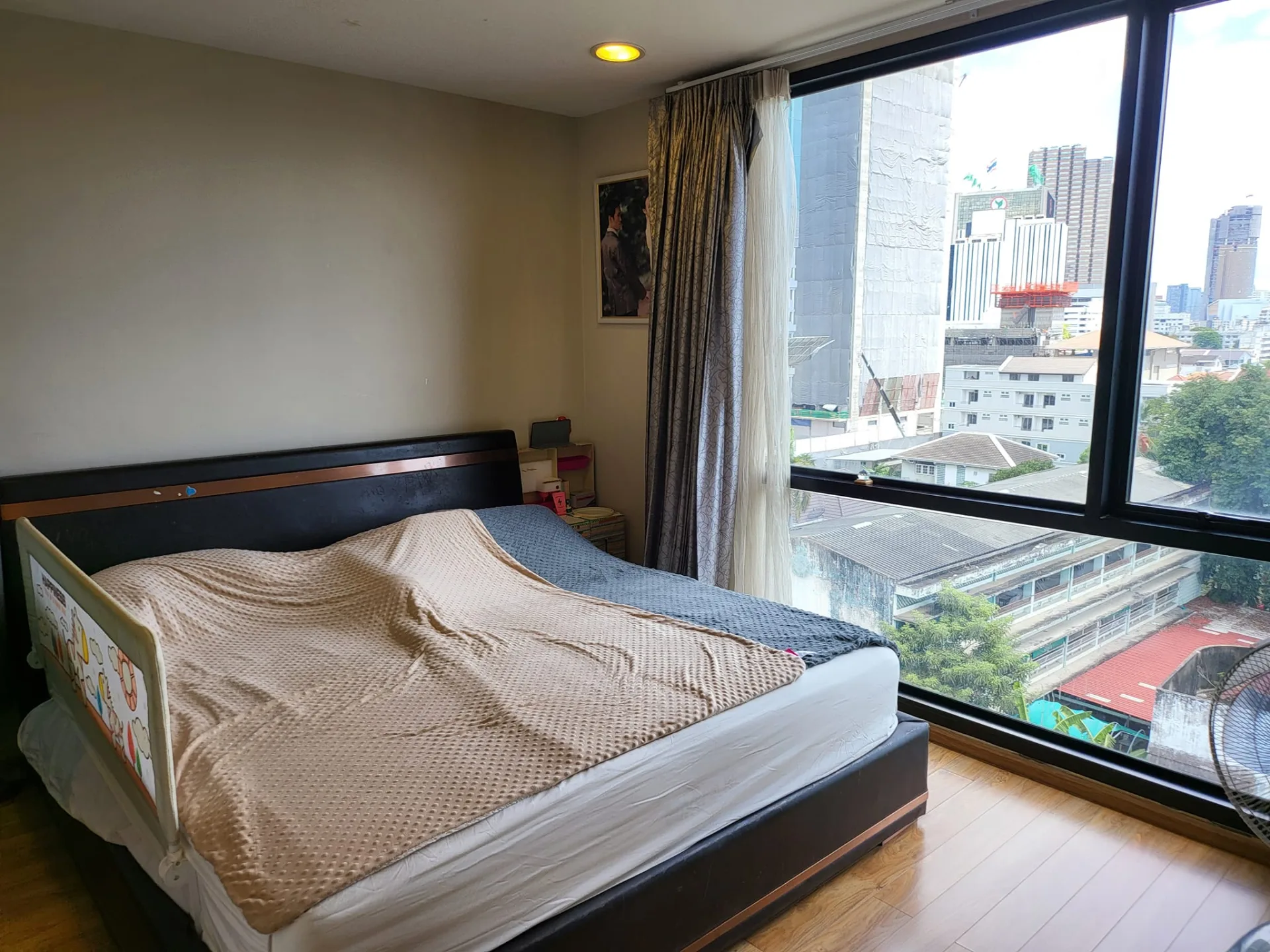 Property photos for The Tempo Phaholyothin