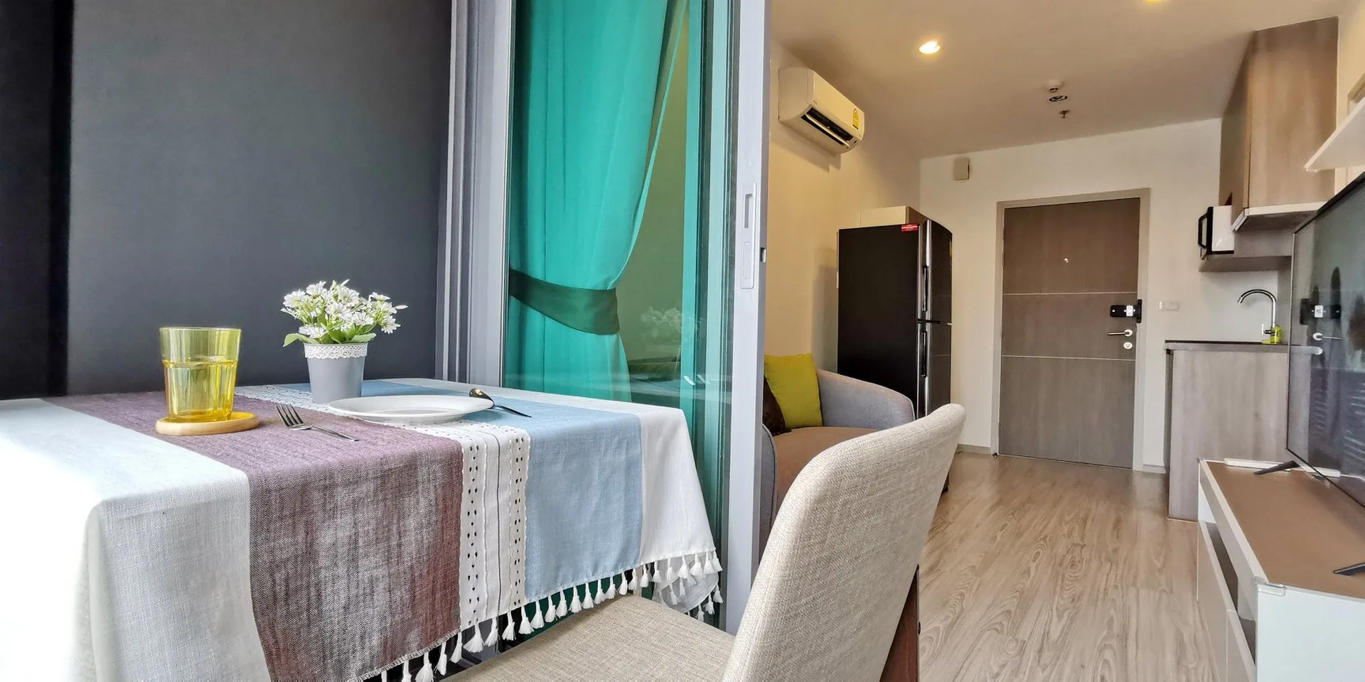 Property photos for Ideo Mobi Bangsue Grand Interchange