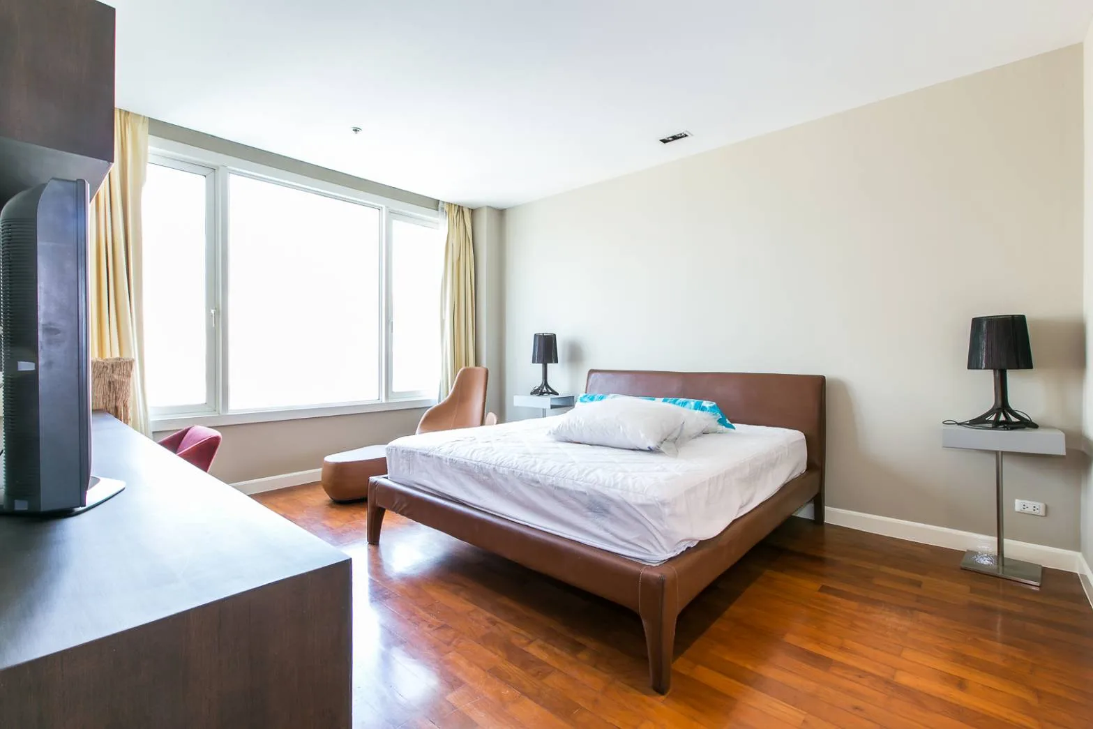 Property photos for Siri Residence