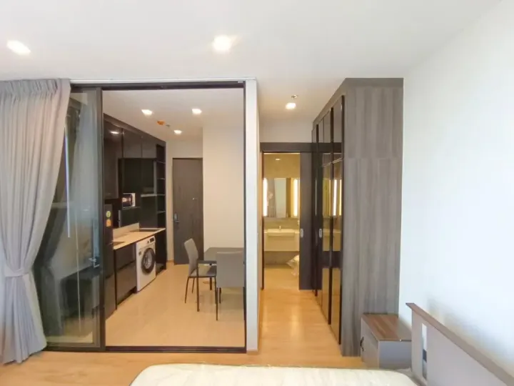 Property photos for Noble Around Ari