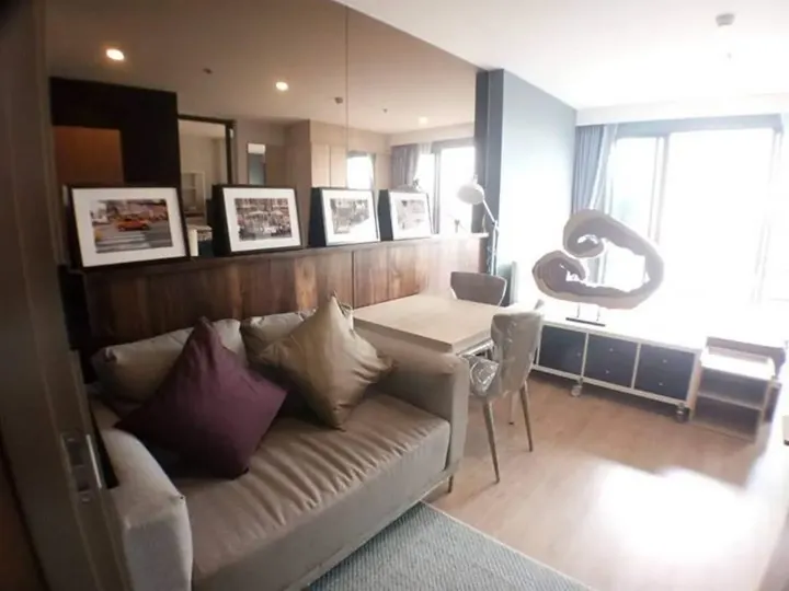Property photos for IDEO O2
