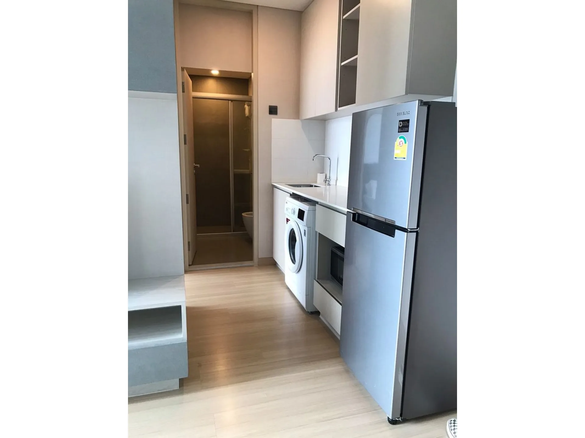 Property photos for Lumpini Suite Phetchaburi - Makkasan