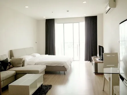 Property photos for Le Luk