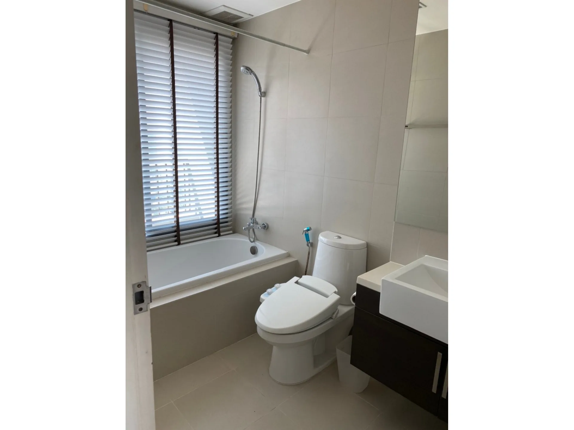 Property photos for Noble Remix