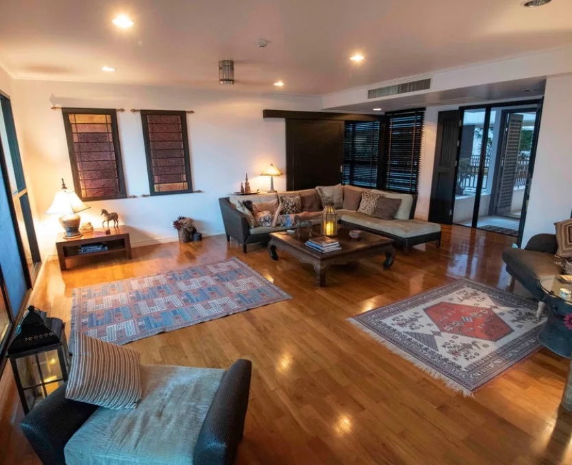 Property photos for The Lanai Sathorn