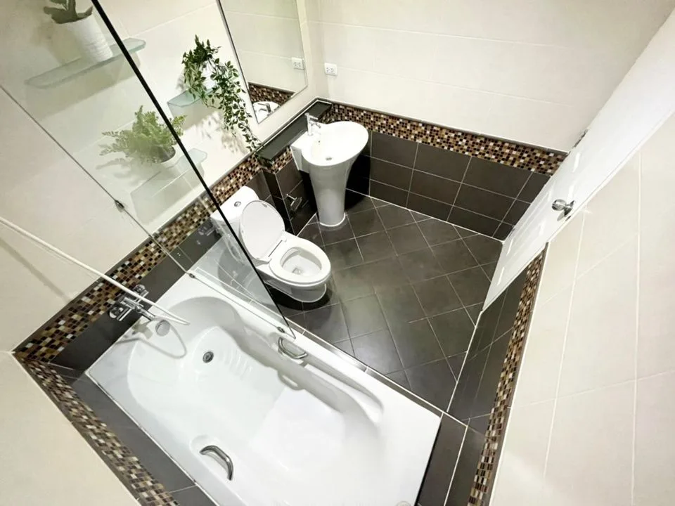 Property photos for The Waterford Sukhumvit 50 Onnut