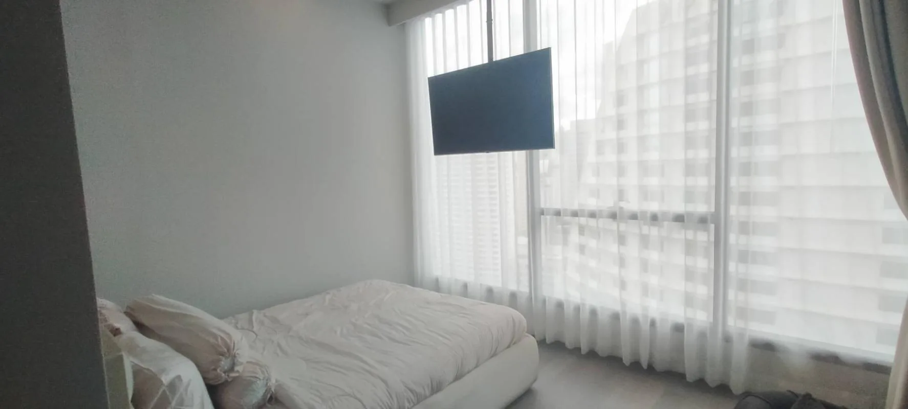 Property photos for Celes Asoke