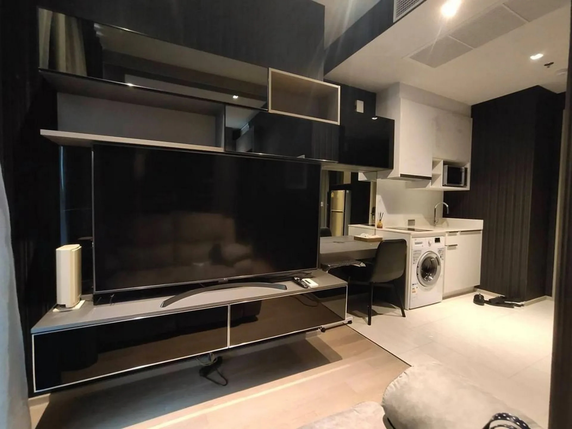 Property photos for Ashton Silom