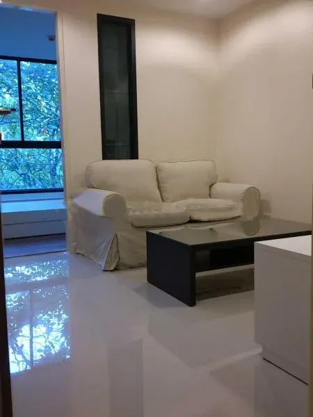 Property photos for Zenith Place Sukhumvit 42