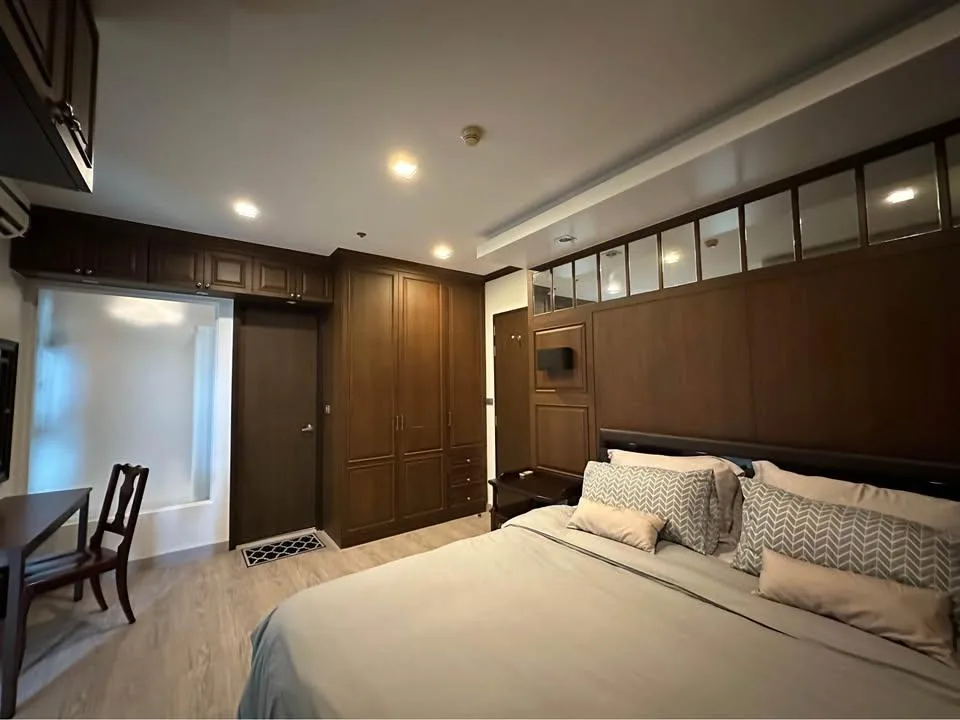 Property photos for Sky Walk Condominium