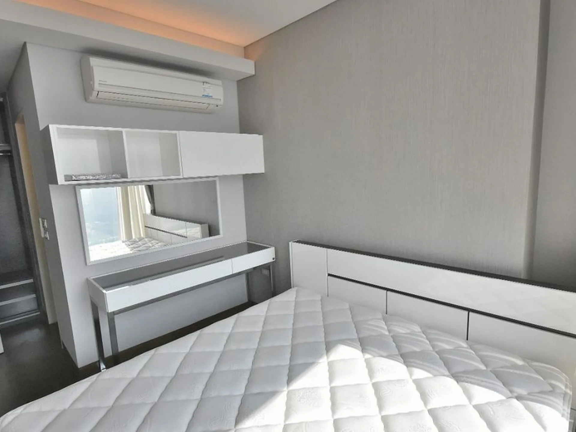 Property photos for The Lumpini 24