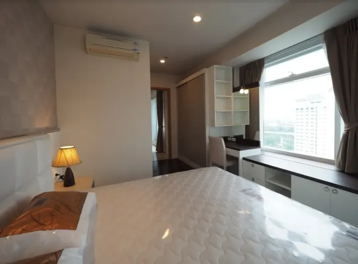 Property photos for Circle Condominium