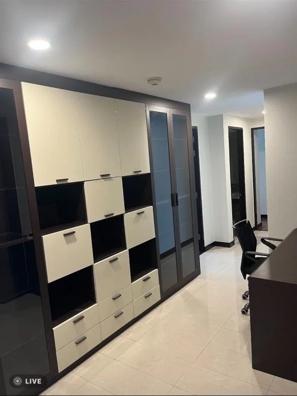 Property photos for Avenue 61