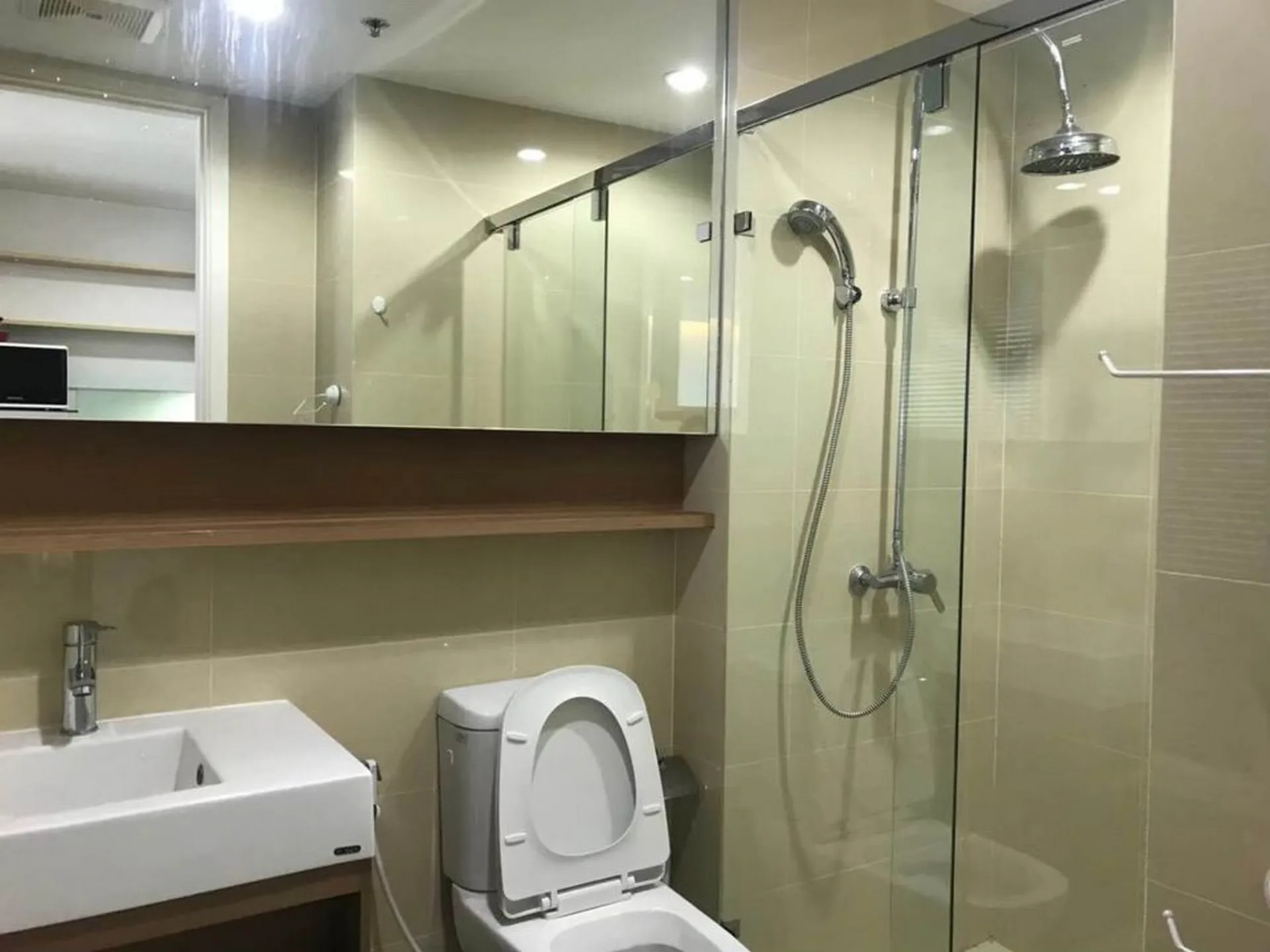Property photos for 15 Sukhumvit Residences