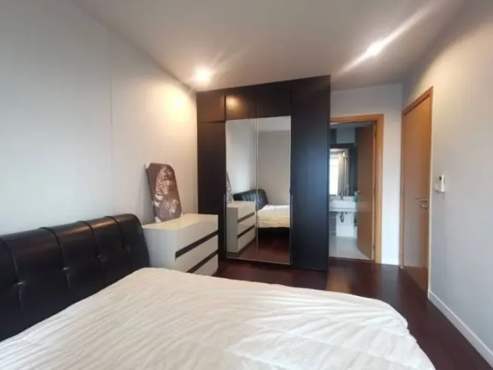 Property photos for Circle Condominium