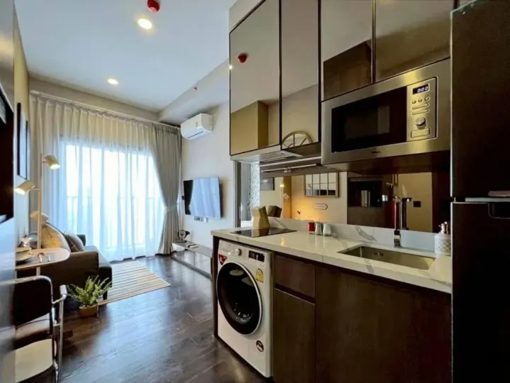 Property photos for Park Origin Thonglor