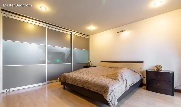 Property photos for Petch 9 Tower