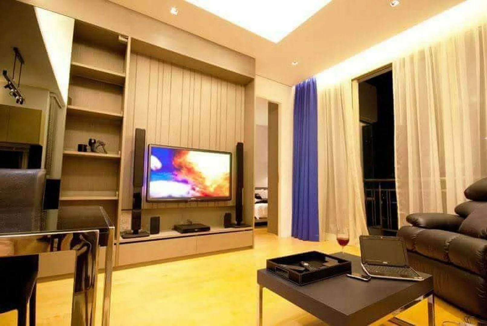 Property photos for Wind Ratchayothin