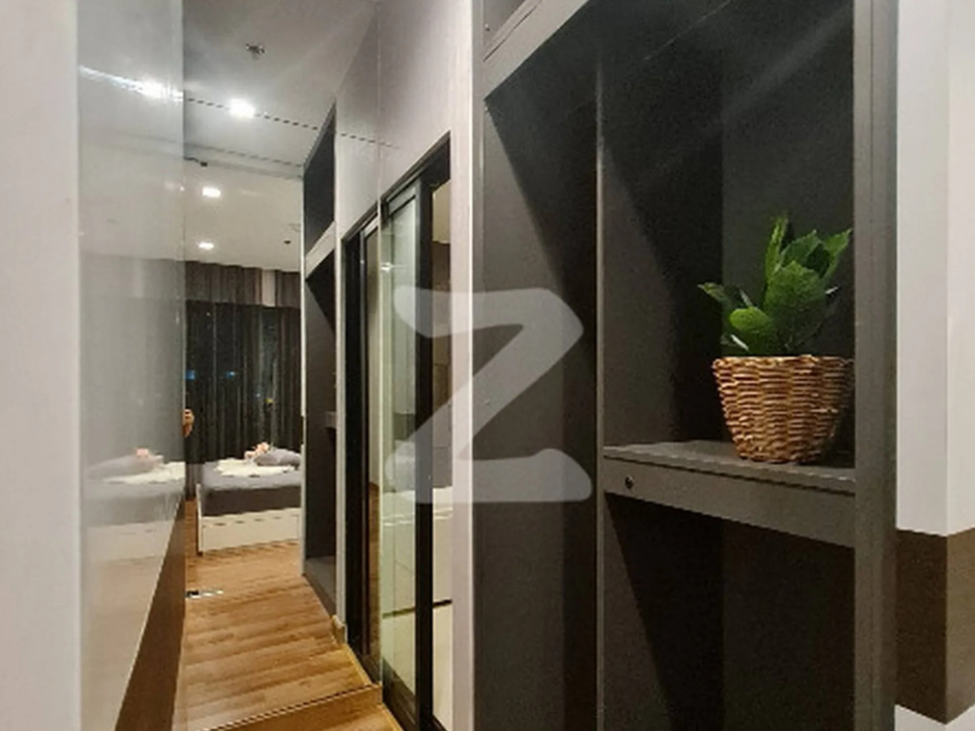 Property photos for Ivy Ampio