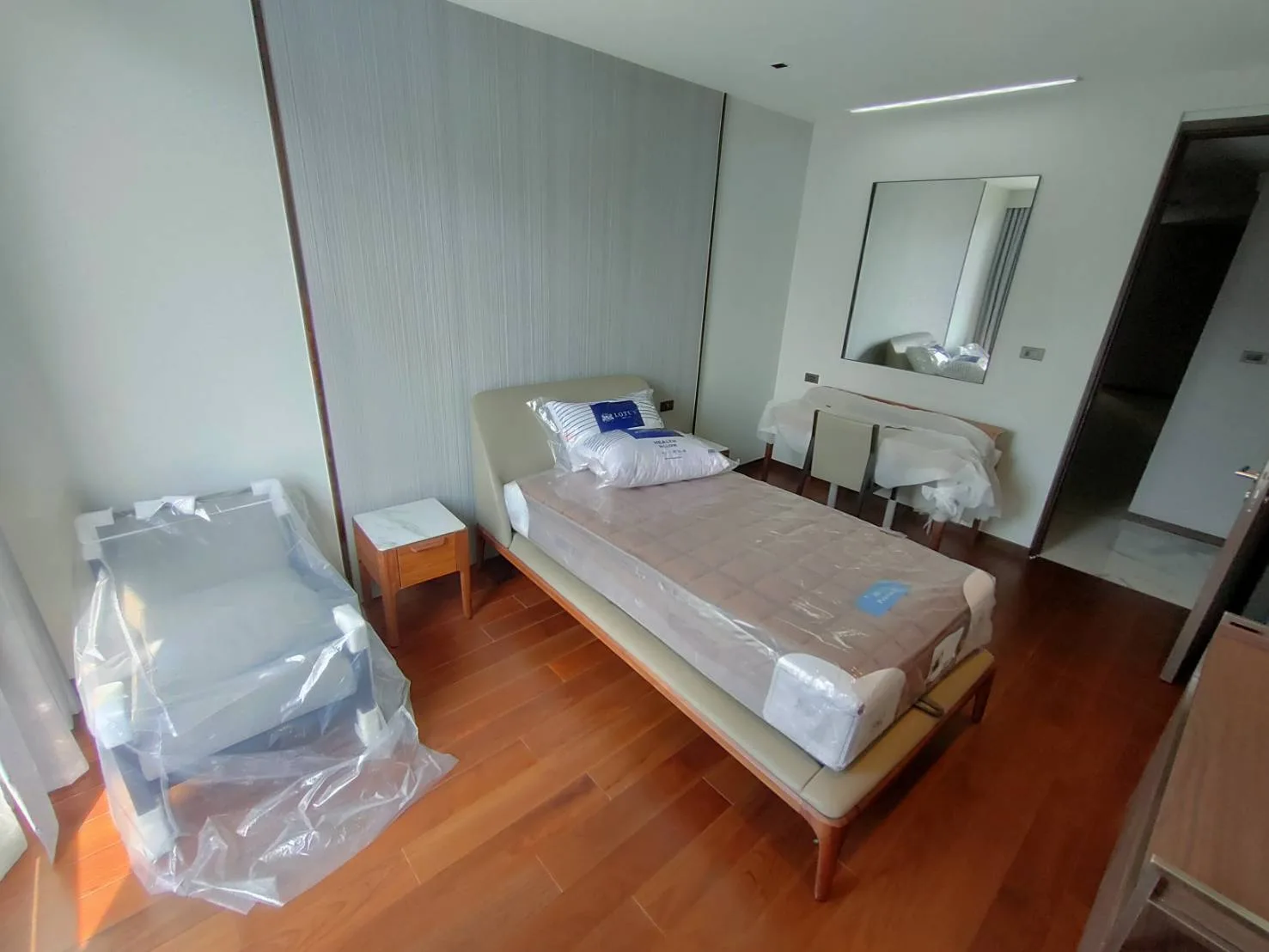 Property photos for Polaris Residence