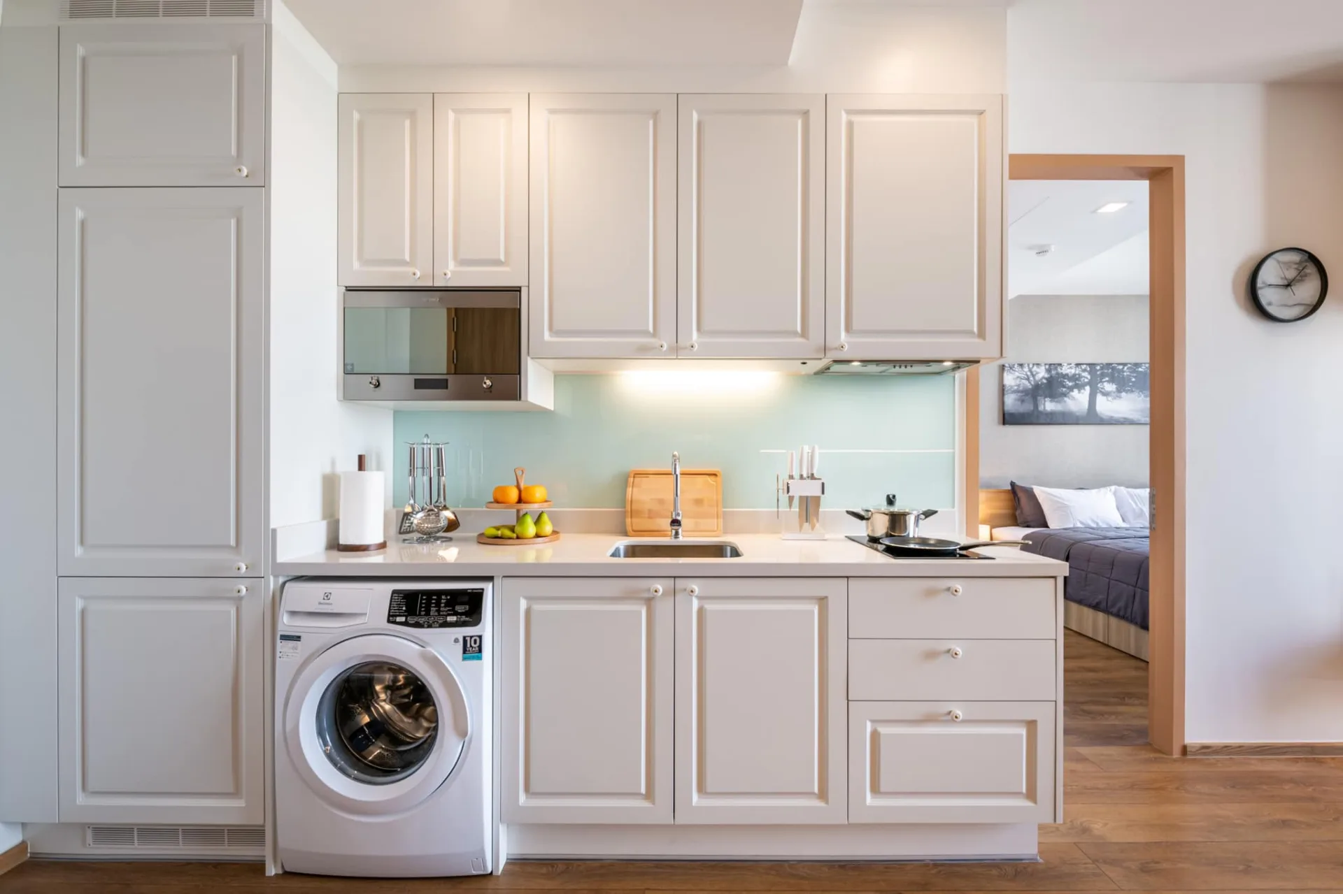 Property photos for Noble BE 33
