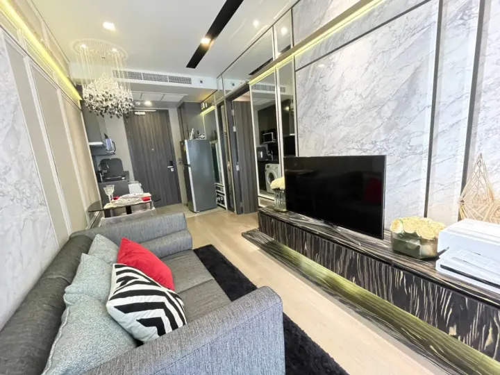 Property photos for Ashton Asoke