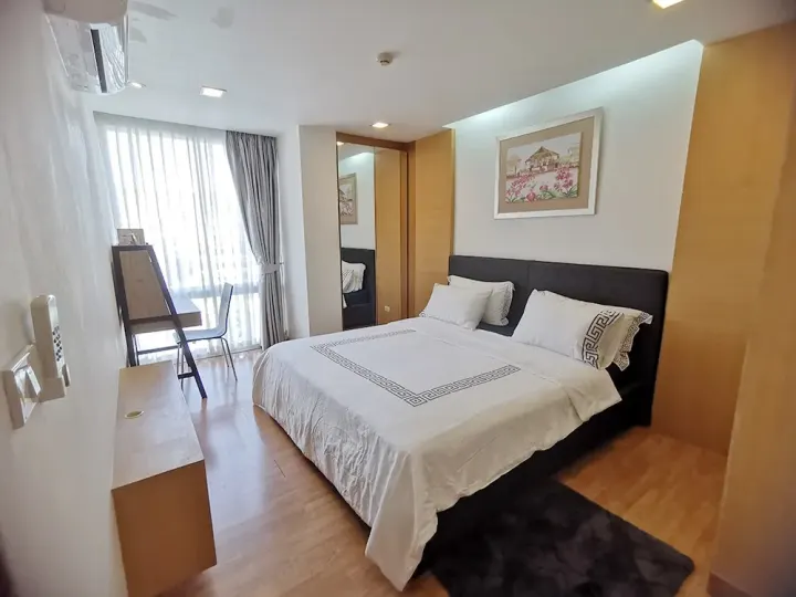 Property photos for The Alcove 49
