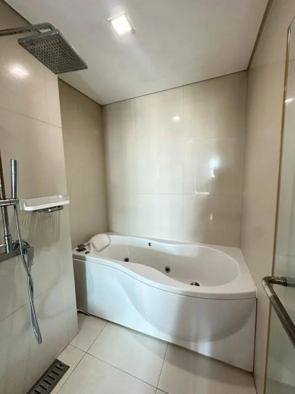Property photos for Ivy Thonglor
