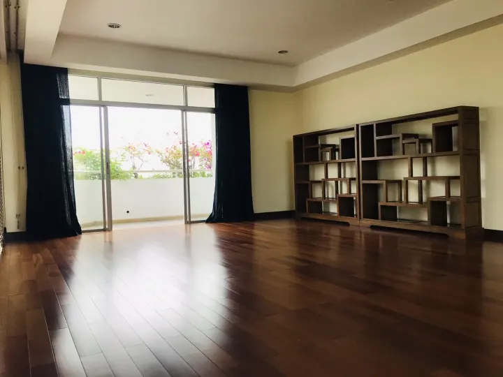 Property photos for La Cascade