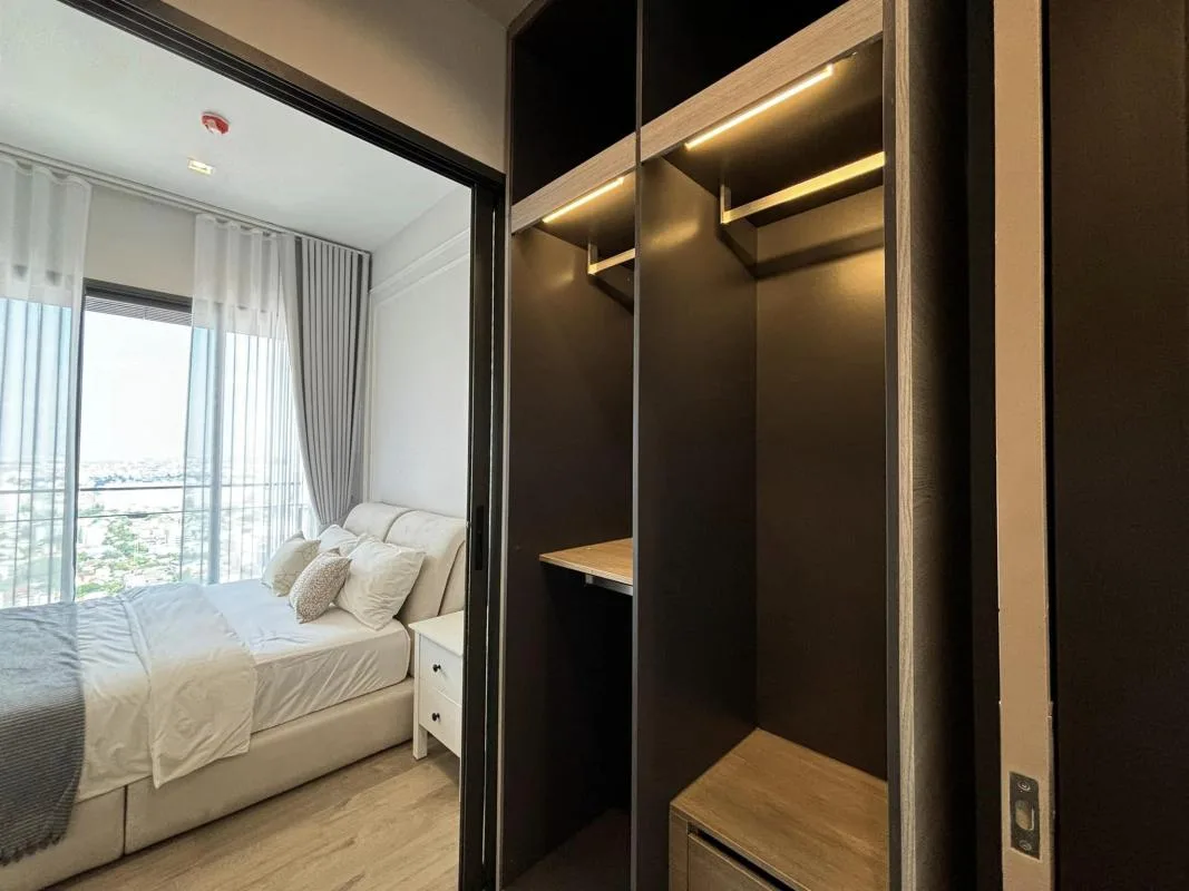 Property photos for The Crest Park Residences