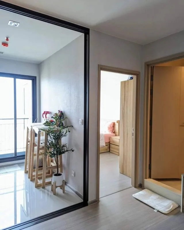 Property photos for Life Sathorn Sierra