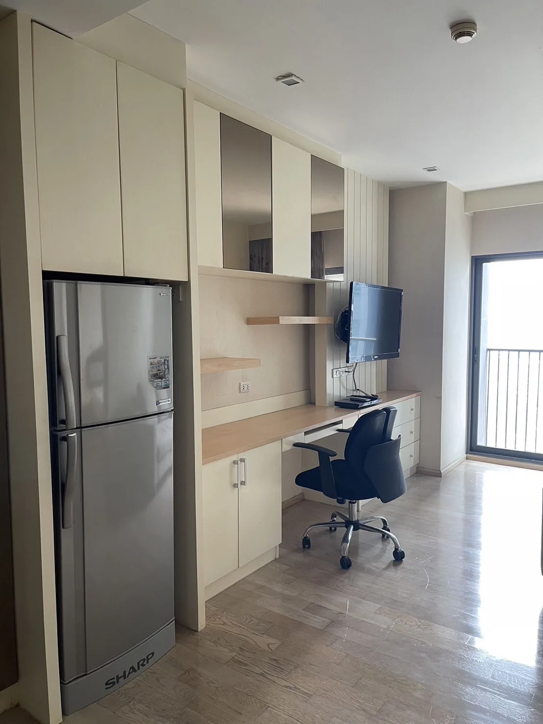 Property photos for Noble Remix