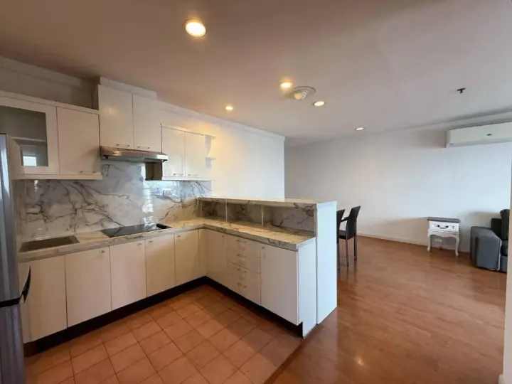 Property photos for The Waterford Diamond