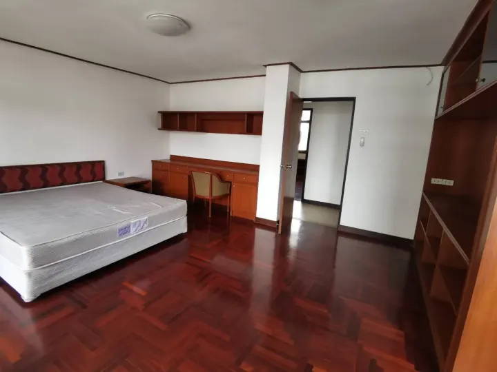 Property photos for Jamy Twin Mansion