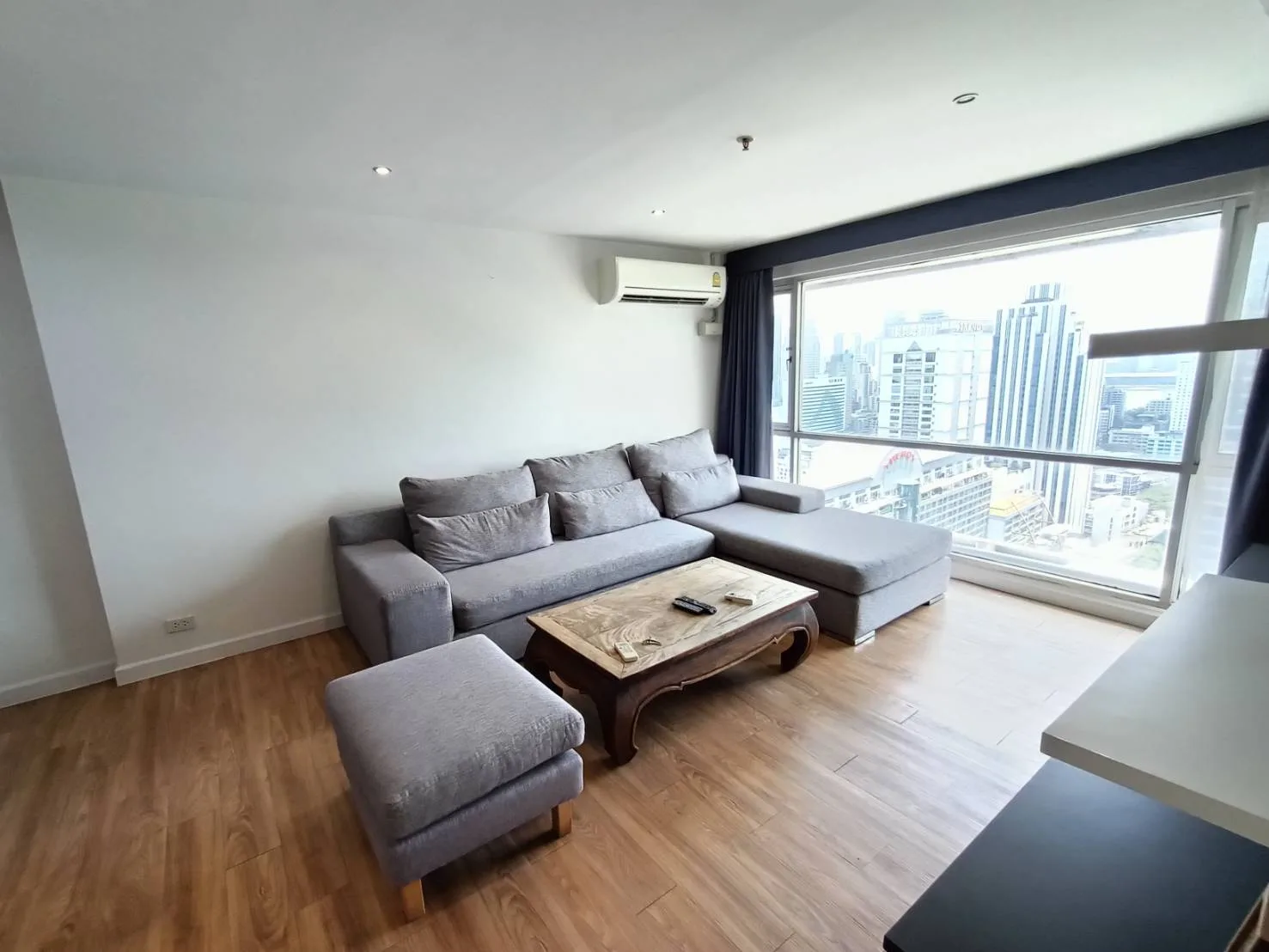 Property photos for Sukhumvit Suite