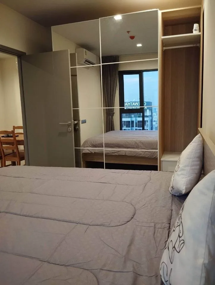 Property photos for Life Asoke Hype