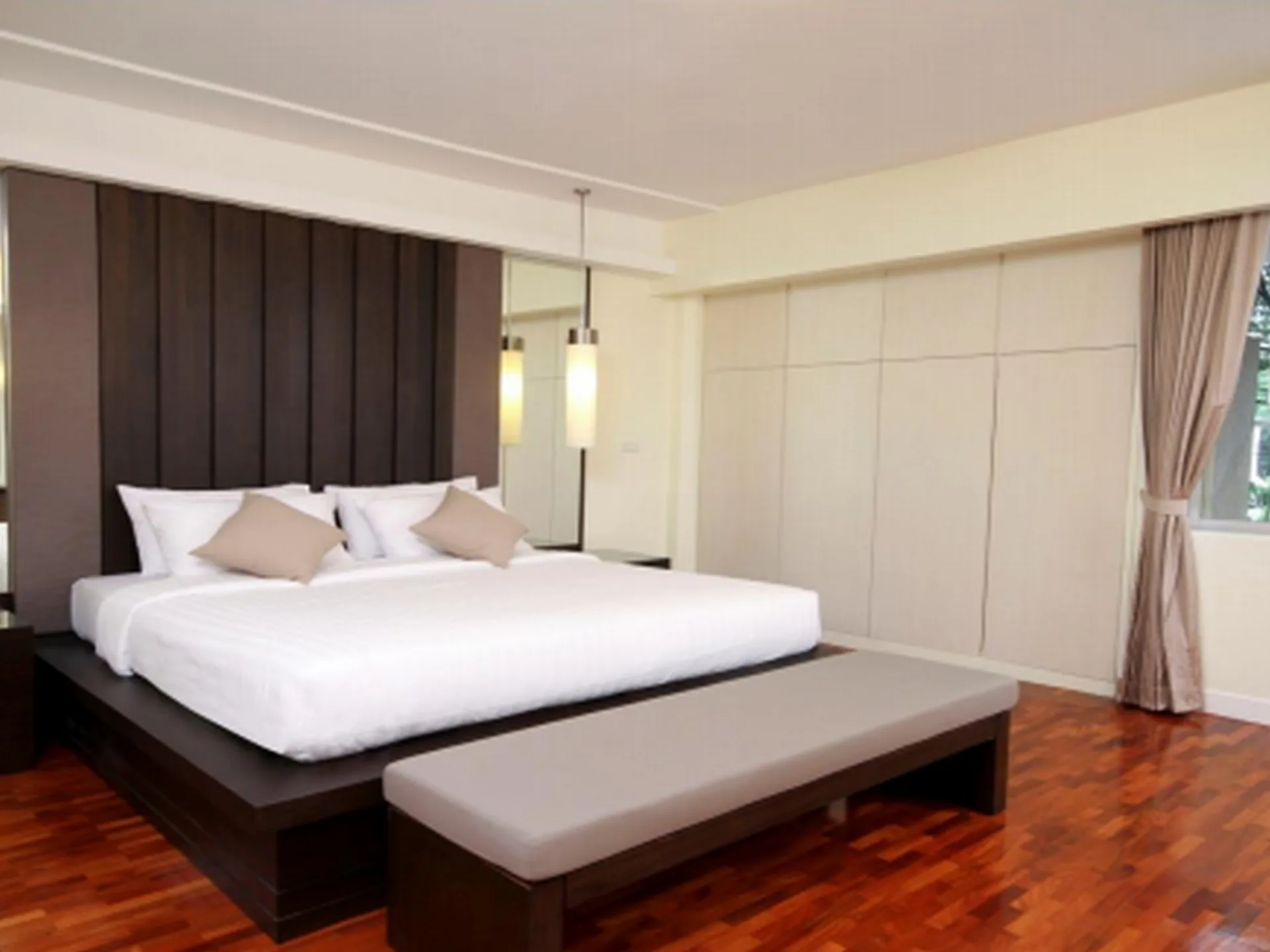 Property photos for Krystal Court