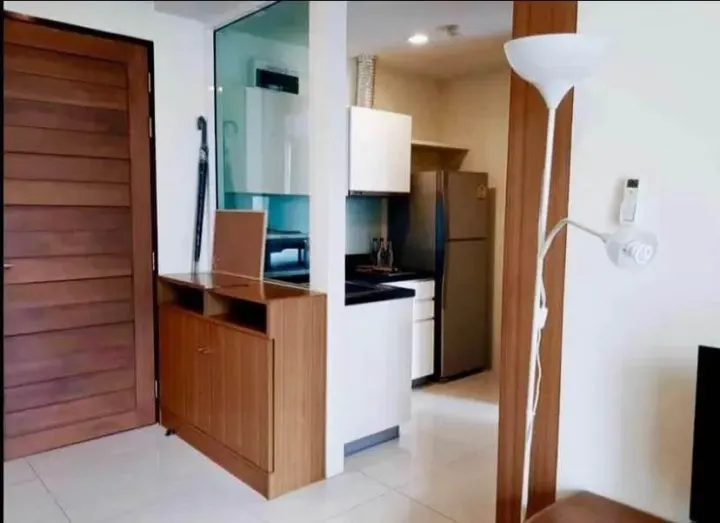 Property photos for Beverly 33