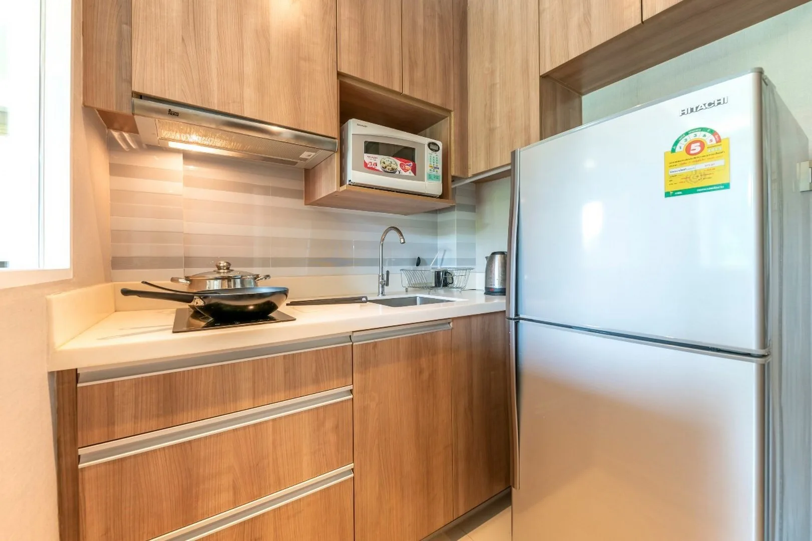 Property photos for Tidy Deluxe Sukhumvit 34