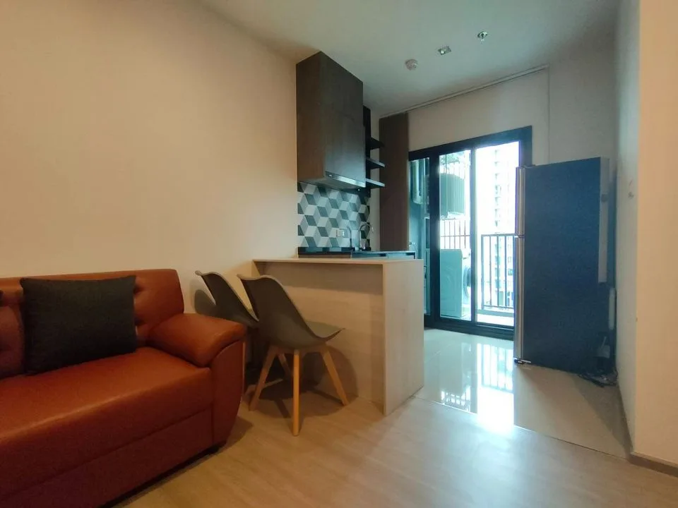 Property photos for The Base Phetchaburi-thonglor