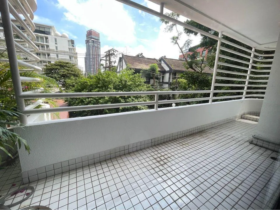 Property photos for P.r. Home 2 Thonglor Soi 8