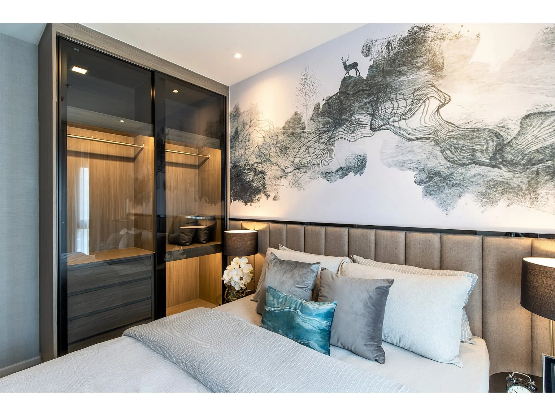 Property photos for Metris Rama 9-ramkhamhaeng