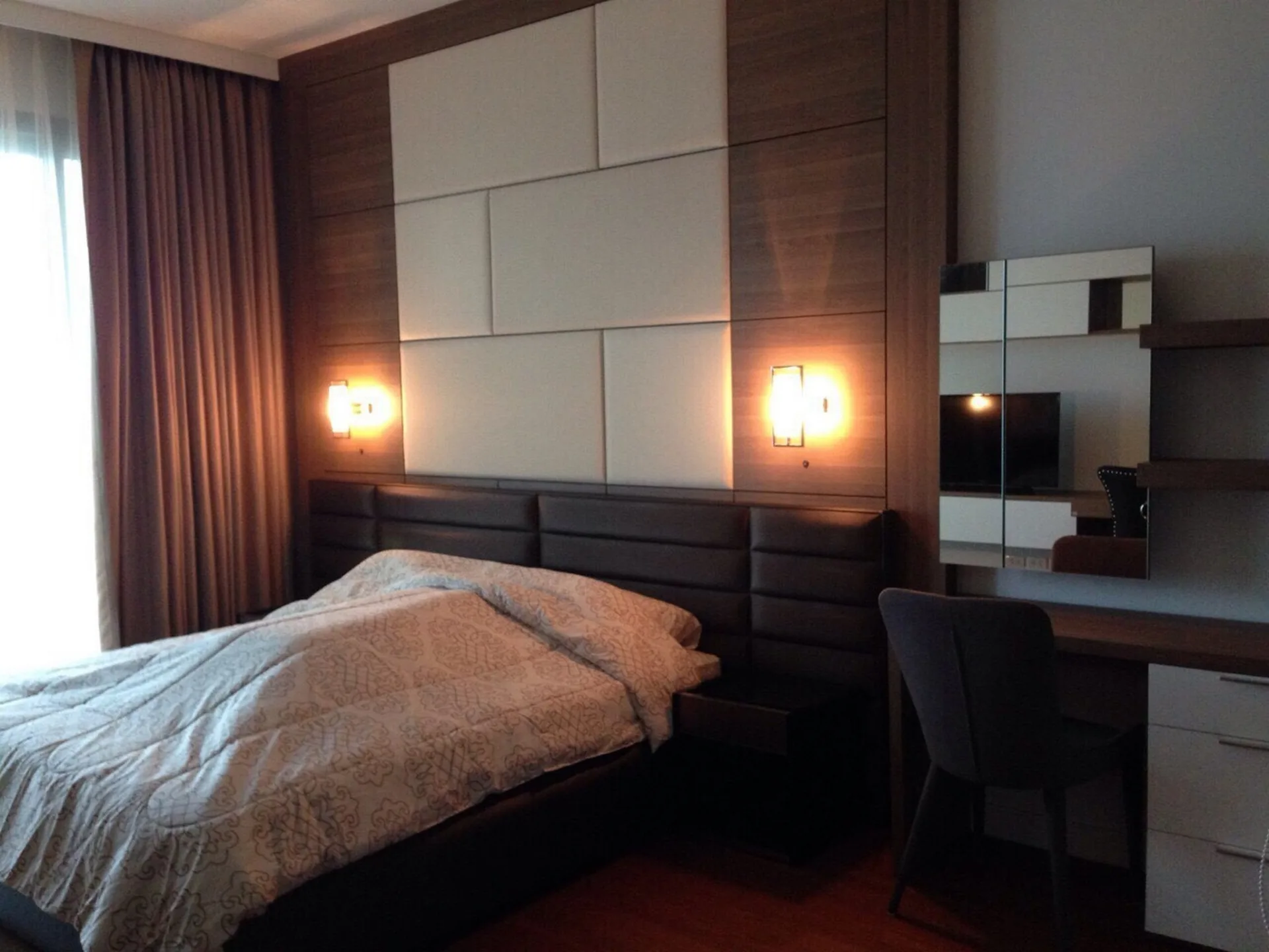 Property photos for 185 Rajadamri