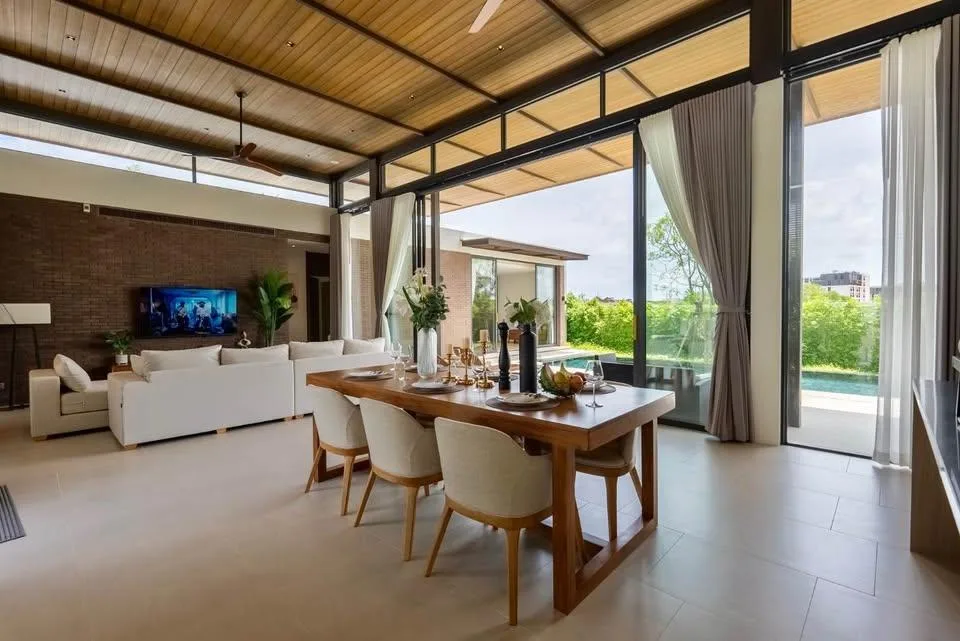 Property photos for Boat Avenue Residence By Boat Pattana